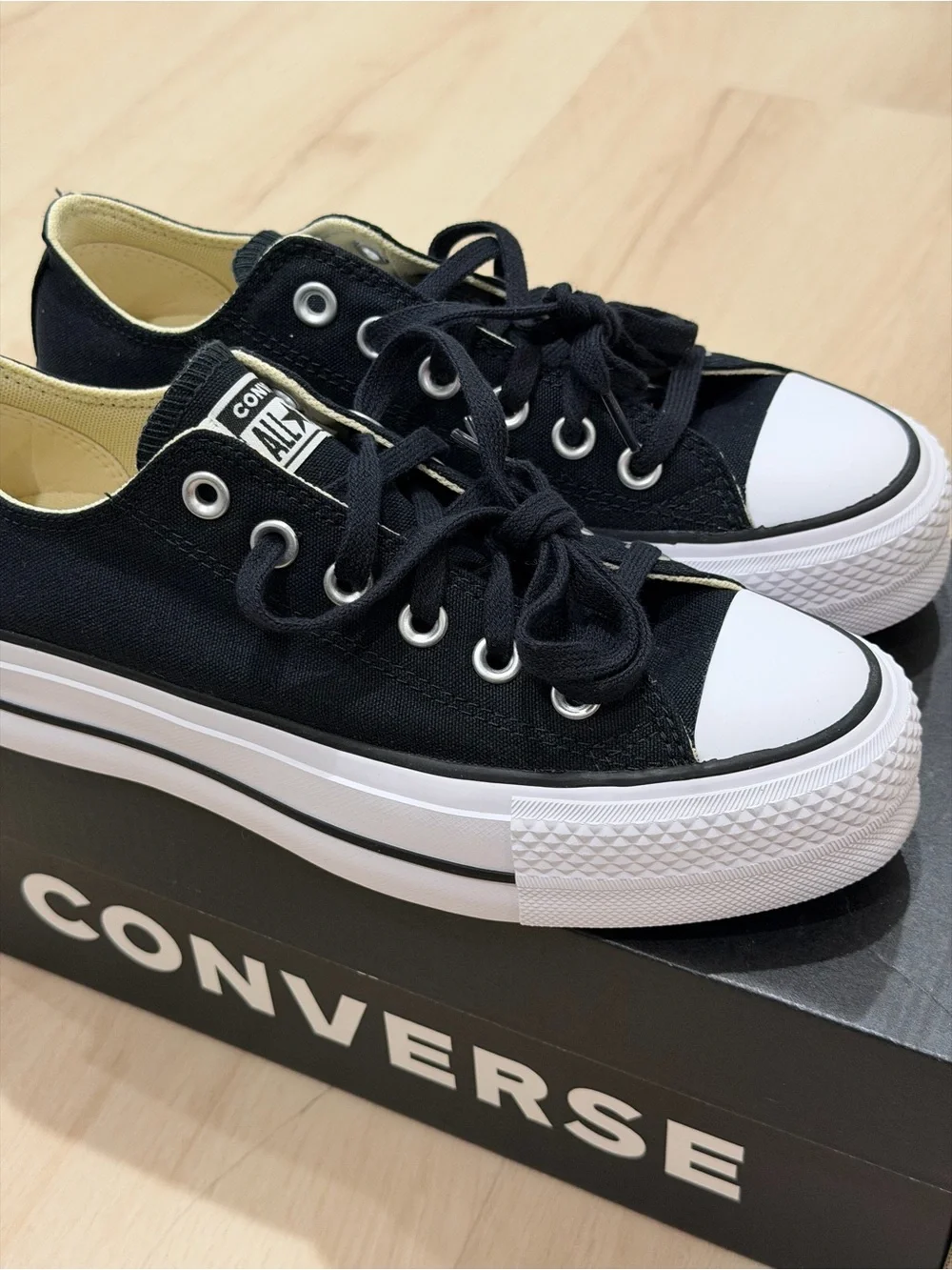 Converse - Chuck Taylor All Star Lift Platform Canvas Low-Top Sneakers - Picture 12 of 15